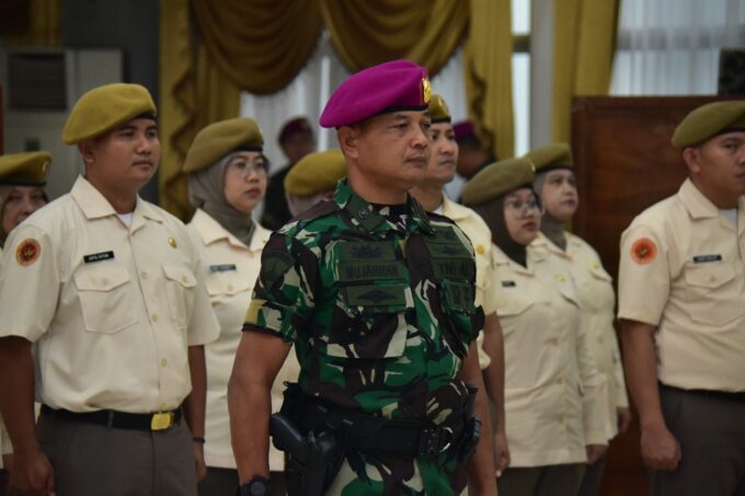 UPACARA PENGUCAPAN SUMPAH CPNS MENJADI PNS KORPS MARINIR