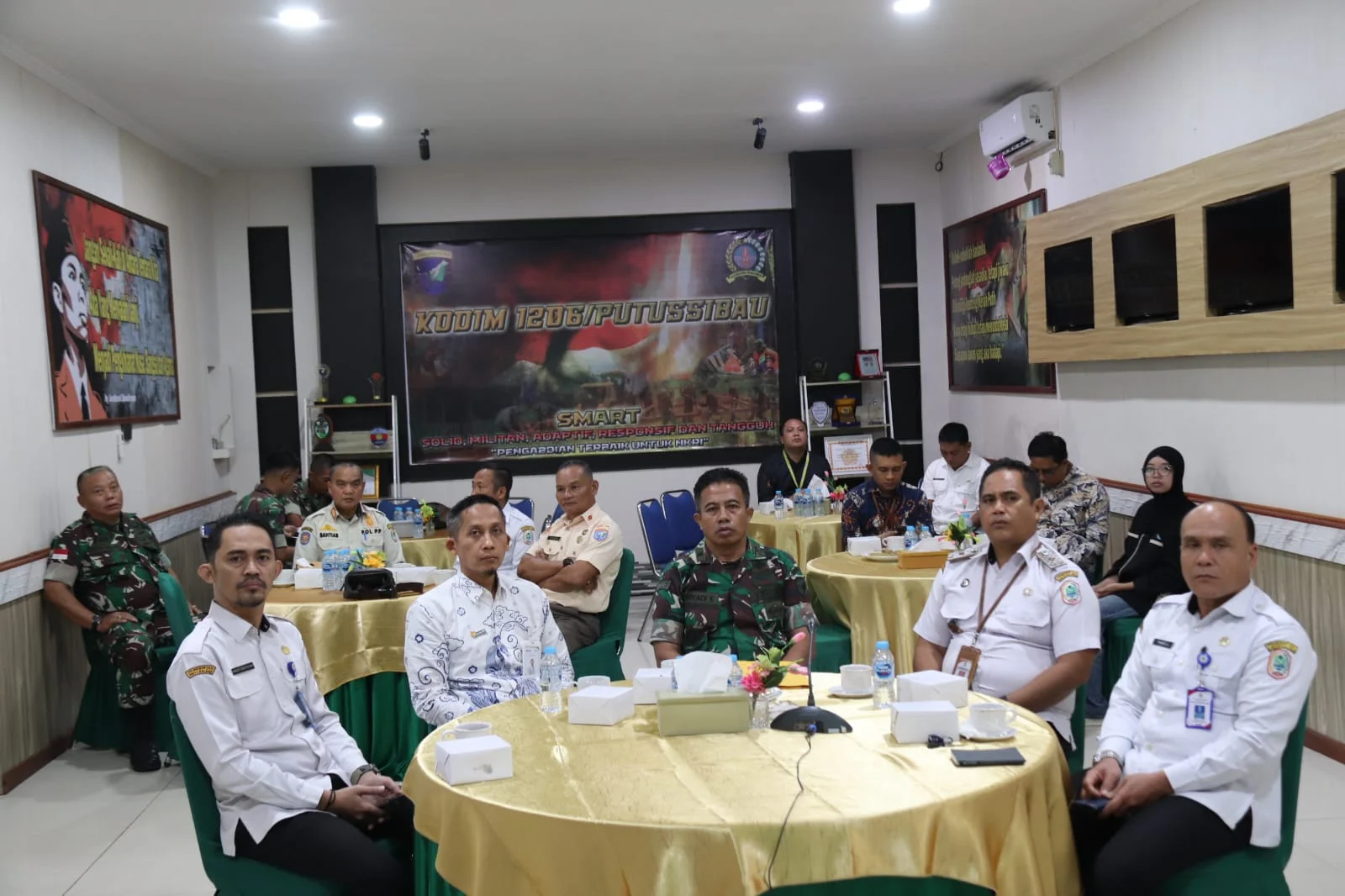 Perkuat Pertahanan Perbatasan, Kodim 1206 Putussibau Gelar Vidcon Sosialisasi UU PSDN Bersama OPD Kapuas Hulu – Detiktoday.com