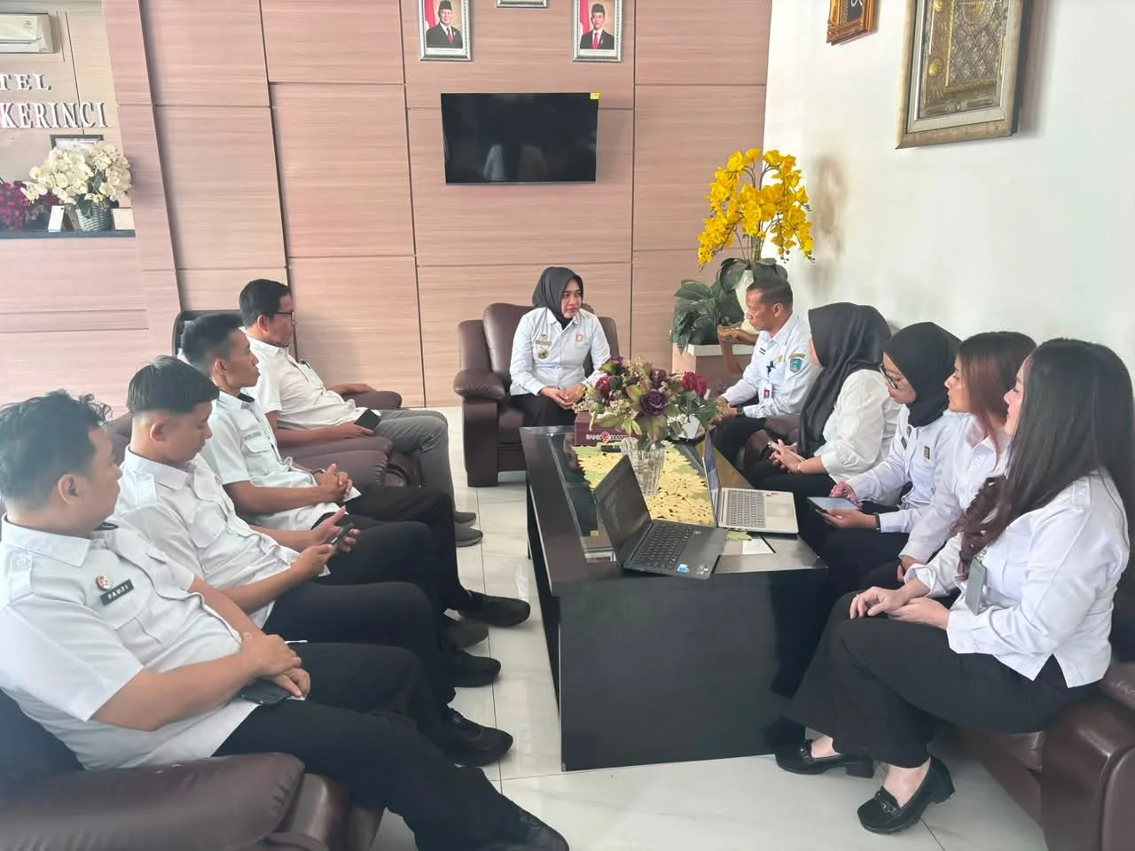 Kanwil Kemenkum Jambi Dampingi Disparbud Kerinci, Perkuat Perlindungan Kekayaan Intelektual Daerah – Detiktoday.com