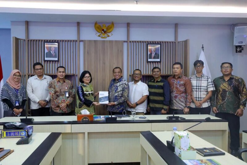 Bupati Karo Kunjungi Kementerian UMKM RI, Perkuat Sinkronisasi Program dan Jajaki Pembangunan PLUT UMKM – Detiktoday.com
