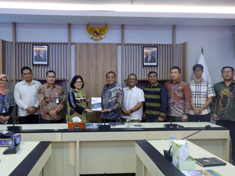 Bupati Karo Kunjungi Kementerian UMKM RI, Perkuat Sinkronisasi Program dan Jajaki Pembangunan PLUT UMKM – Detiktoday.com