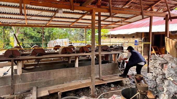 Polisi Police Line Lubang Tambang dan Tromol Pengolahan Emas di Gorontalo Utara – Detiktoday.com
