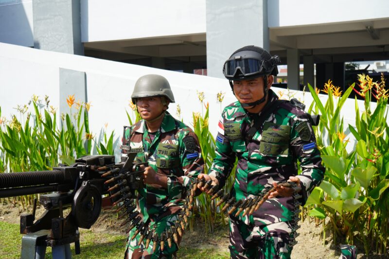 Aksi Unjuk Rasa Berujung Memanas, Prajurit Lanal Dumai Tunjukkan Profesionalisme Dalam Mengendalikan Aksi Massa