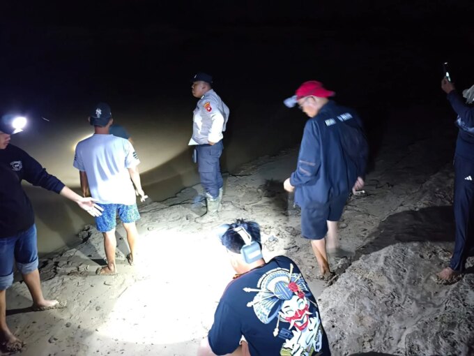 Seorang Pria Asal Kabupaten Batang Jawa Tengah Dikabarkan Tenggelam di Sungai Batang Bunut Kapuas Hulu – Detiktoday.com