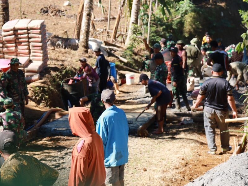 Melalui Program TMMD Reguler ke-129, Semangat Pengabdian Diwujudkan Dalam Setiap Tetes Keringat Yang Tercurah di Lapangan
