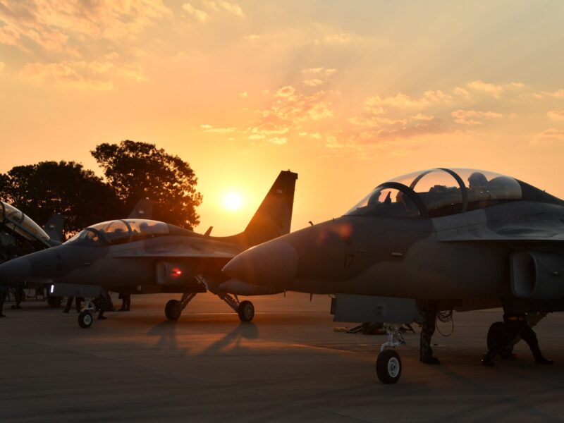 T-50i Golden Eagle TNI AU Meriahkan Pitch Black Mindil Beach Flying Display 2026