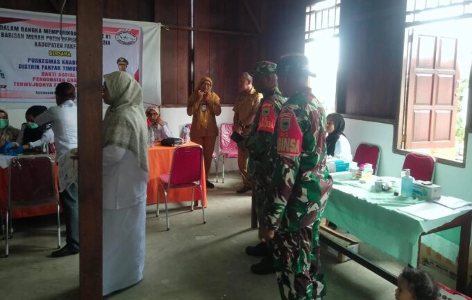 Dukung Program Kesehatan, Babinsa Fakfak Timur Amankan Pengobatan Gratis di Kampung Kwama – Detiktoday.com