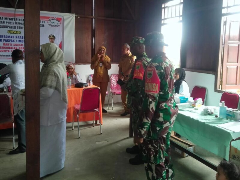 Dukung Program Kesehatan, Babinsa Fakfak Timur Amankan Pengobatan Gratis di Kampung Kwama – Detiktoday.com