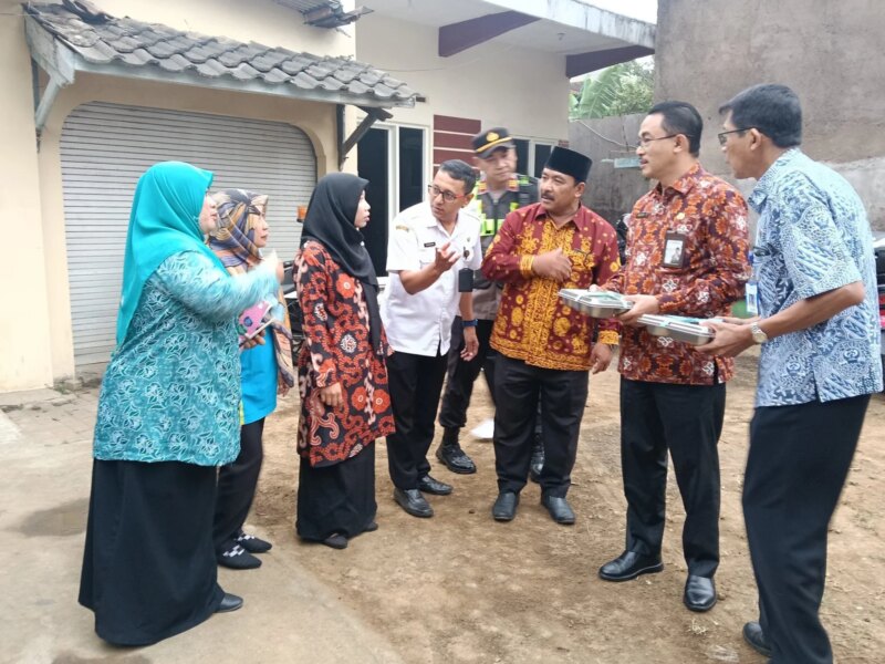 Peringati Harganas 2026, Kemendugbangga/BKKBN Jatim Perkuat Peran Ayah dan Salurkan Bantuan Cegah Stunting di Malang – Detiktoday.com