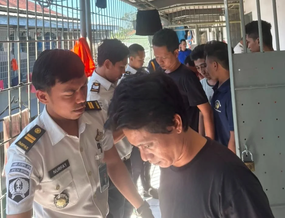 Lapas Kelas IIA Sidoarjo Razia Rutin Blok Hunian, Barang Terlarang Diamankan – Detiktoday.com