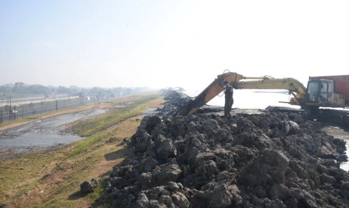 Luberan Lumpur Sidoarjo Ancam Jalur Rel dan Jalan Nasional, PPLS Lakukan Penanganan Darurat – Detiktoday.com