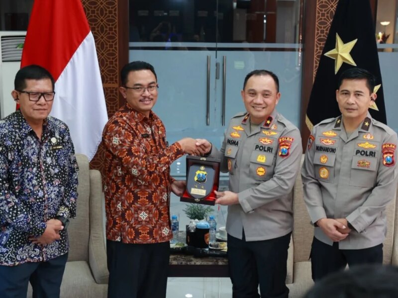 Polda Jatim dan BKKBN Perkuat Sinergi Penurunan Stunting dan Wujudkan Keluarga Berkualitas Menuju Indonesia Emas – Detiktoday.com