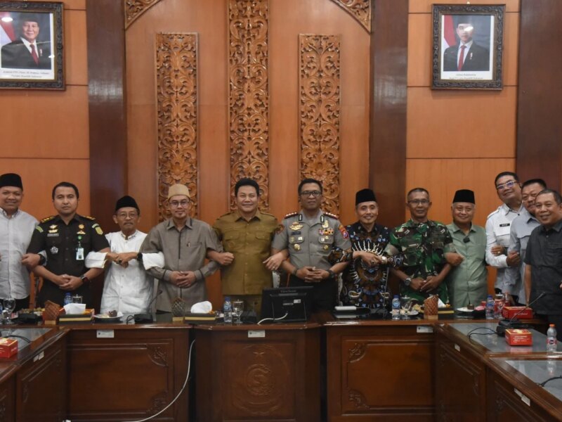Forkopimda Sidoarjo Berantas Penyakit Masyarakat, Miras Ilegal hingga Prostitusi  – Detiktoday.com