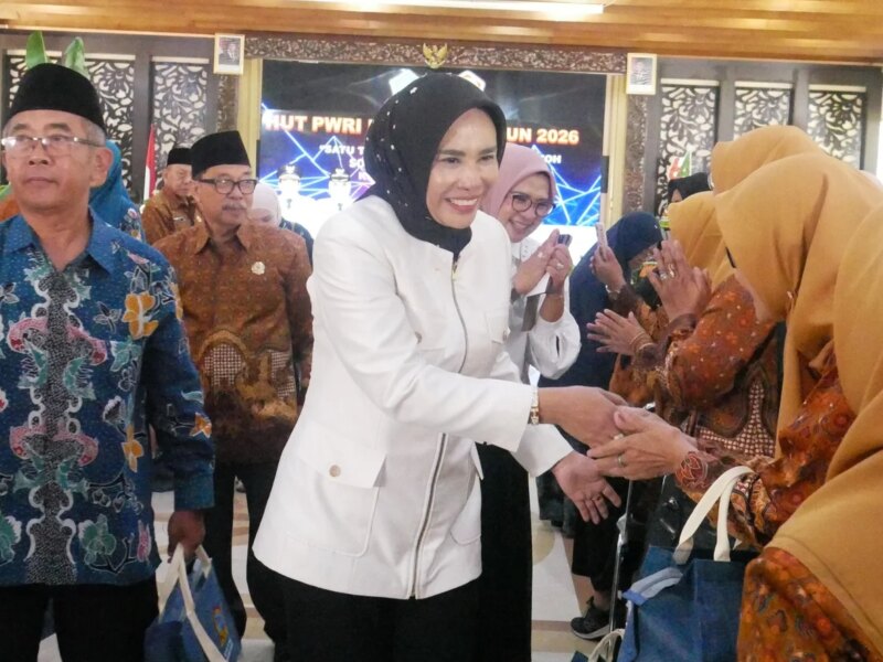 Tidak Ada Kata Pensiun untuk Mengabdi kepada Sidoarjo – Detiktoday.com