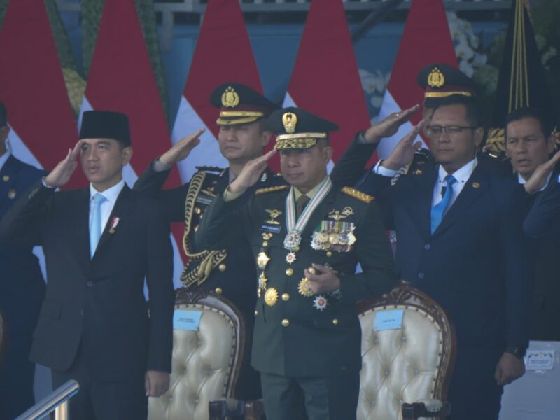 Panglima TNI Hadiri Peringatan HUT Ke-80 Bhayangkara, Perkuat Sinergi TNI-Polri