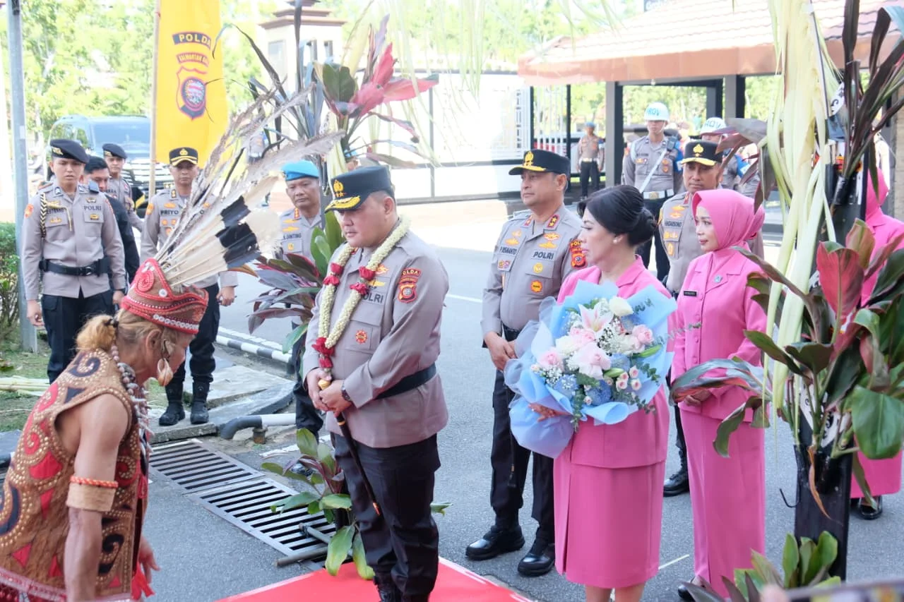 Kapolda Kalbar, Irjen Pol. Alberd Teddy Benhard Sianipar Resmi Lanjutkan Kepemimpinan – Detiktoday.com