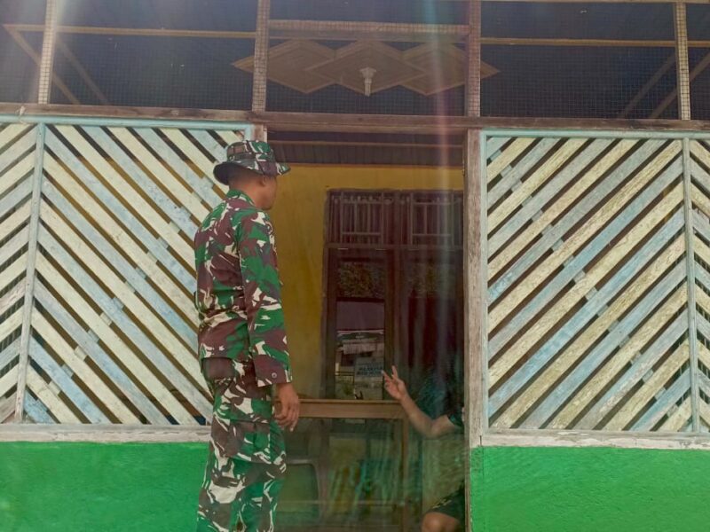 Satgas TMMD Ke-129 Kodim 1807/Sorong Selatan Percepat Rehab RTLH Milik Pak Herman, Wujud Nyata Kepedulian TNI untuk Kesejahteraan Rakyat
