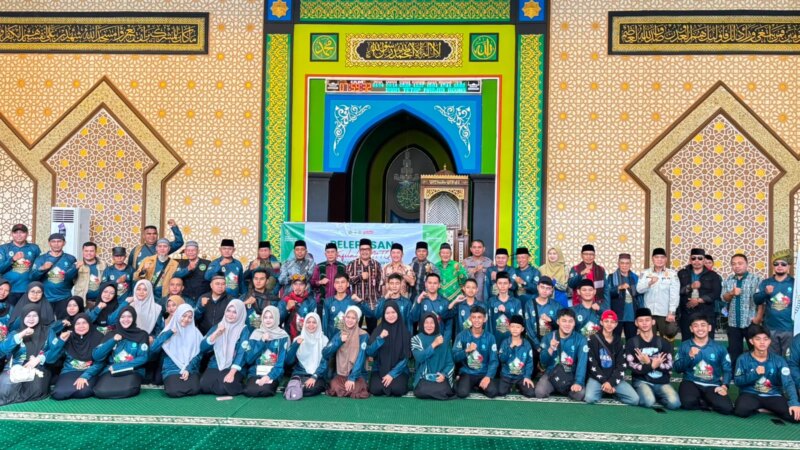101 Kafilah dan Anggaran Rp 1,15 Miliar! Wabup Sukardi Lepas Pasukan Qur’ani Kapuas Hulu ke MTQ Kalbar – Detiktoday.com
