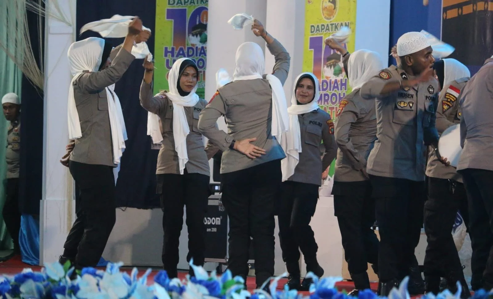 RTH Ma’aruf Amin Meriah, Tim Hadrat dan Sawat Polres Fakfak Tampil Memukau di Lomba Islami 666 Tahun Islam di Tanah Papua – Detiktoday.com