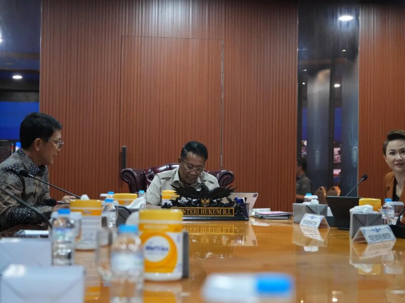 Kakanwil Kemenkum Jambi Ikuti Town Hall Meeting Bersama Menteri Hukum, Perkuat Budaya Kerja dan Pelayanan Publik – Detiktoday.com