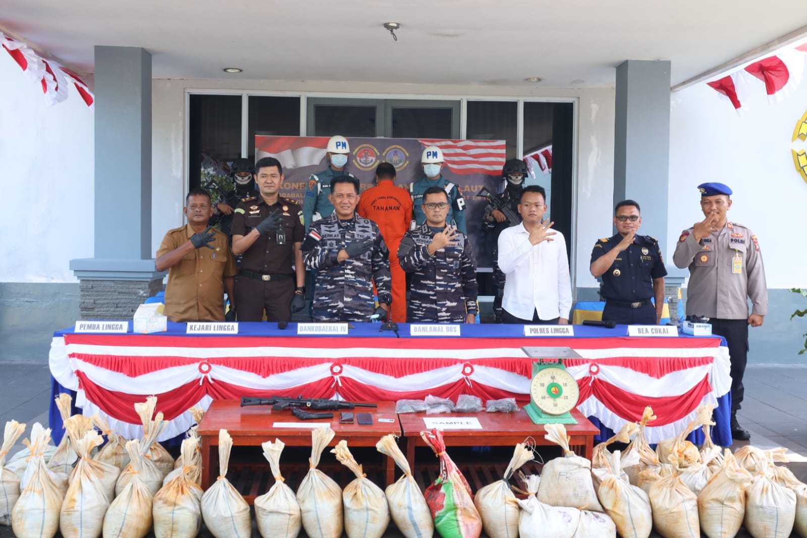 TNI AL Gagalkan Penyelundupan 1,6 Ton Pasir Timah Ilegal ke Malaysia, Selamatkan Potensi Kerugian Negara Rp1,33 Miliar