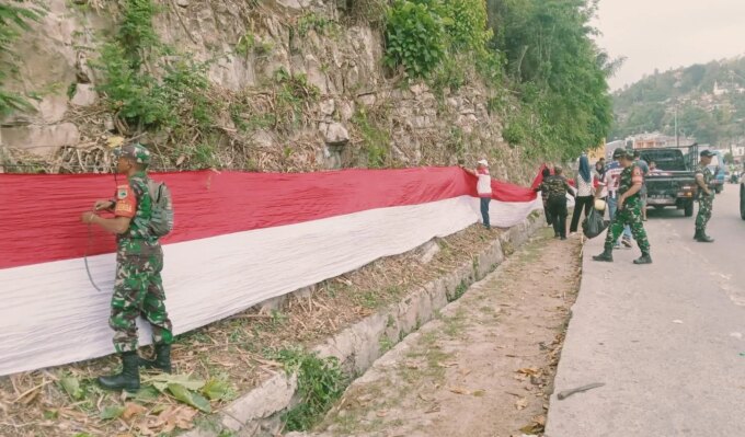Koramil Fakfak Bersama PPM Bentangkan Bendera Merah Putih 300 Meter – Detiktoday.com
