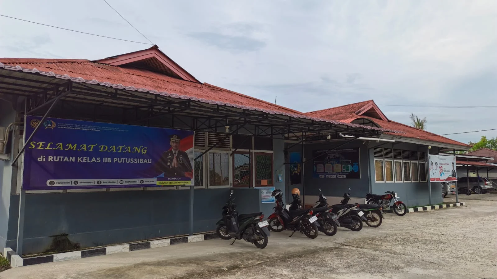 Kami Tindak Tegas, Karutan Syahrinaldi Klarifikasi Oknum Petugas Rutan Putussibau Terseret Komentar Pedas Kasus Pasien BPJS – Detiktoday.com