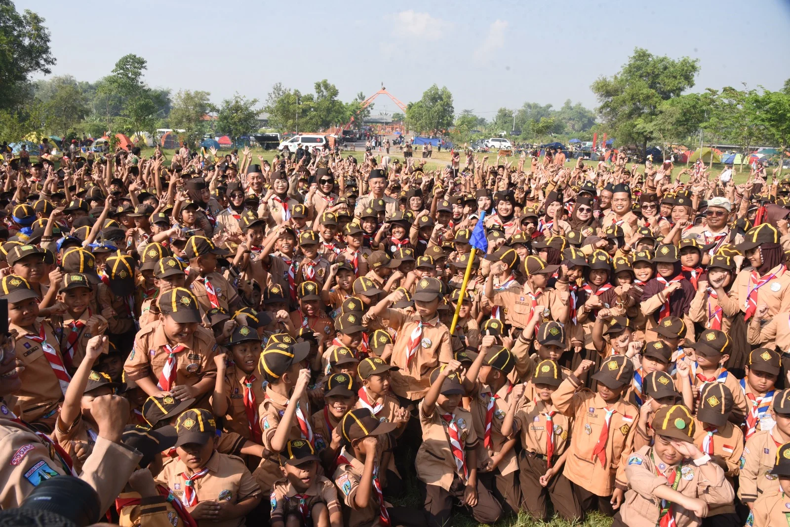 Ribuan Pramuka Siaga di Sidoarjo Berburu “Harta Karun Jenggala” – Detiktoday.com