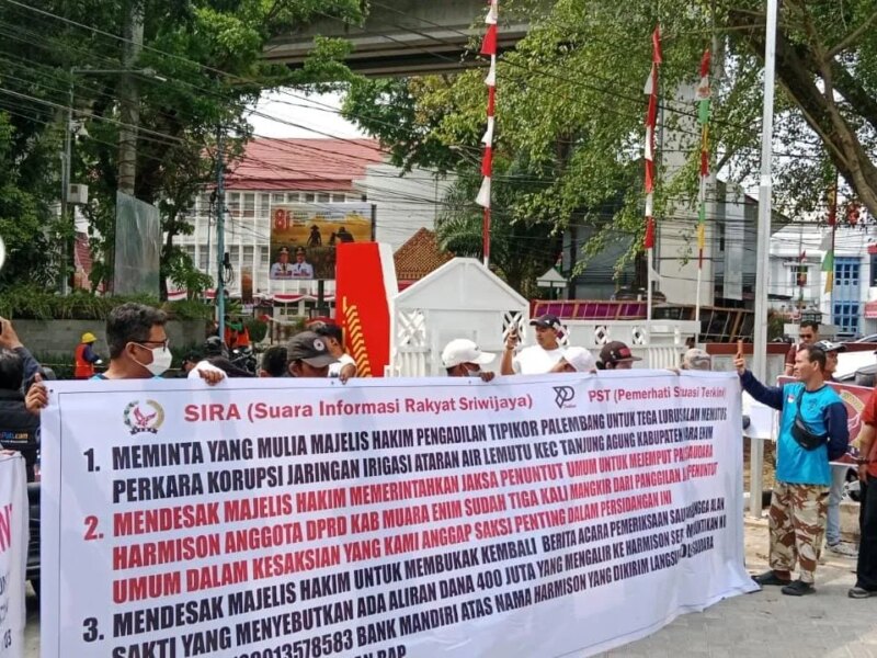 SIRA dan PST Gelar Aksi Damai Soroti Dugaan Korupsi Proyek Irigasi Air Lemutu, Desak Harmison Dihadirkan di Persidangan – Detiktoday.com