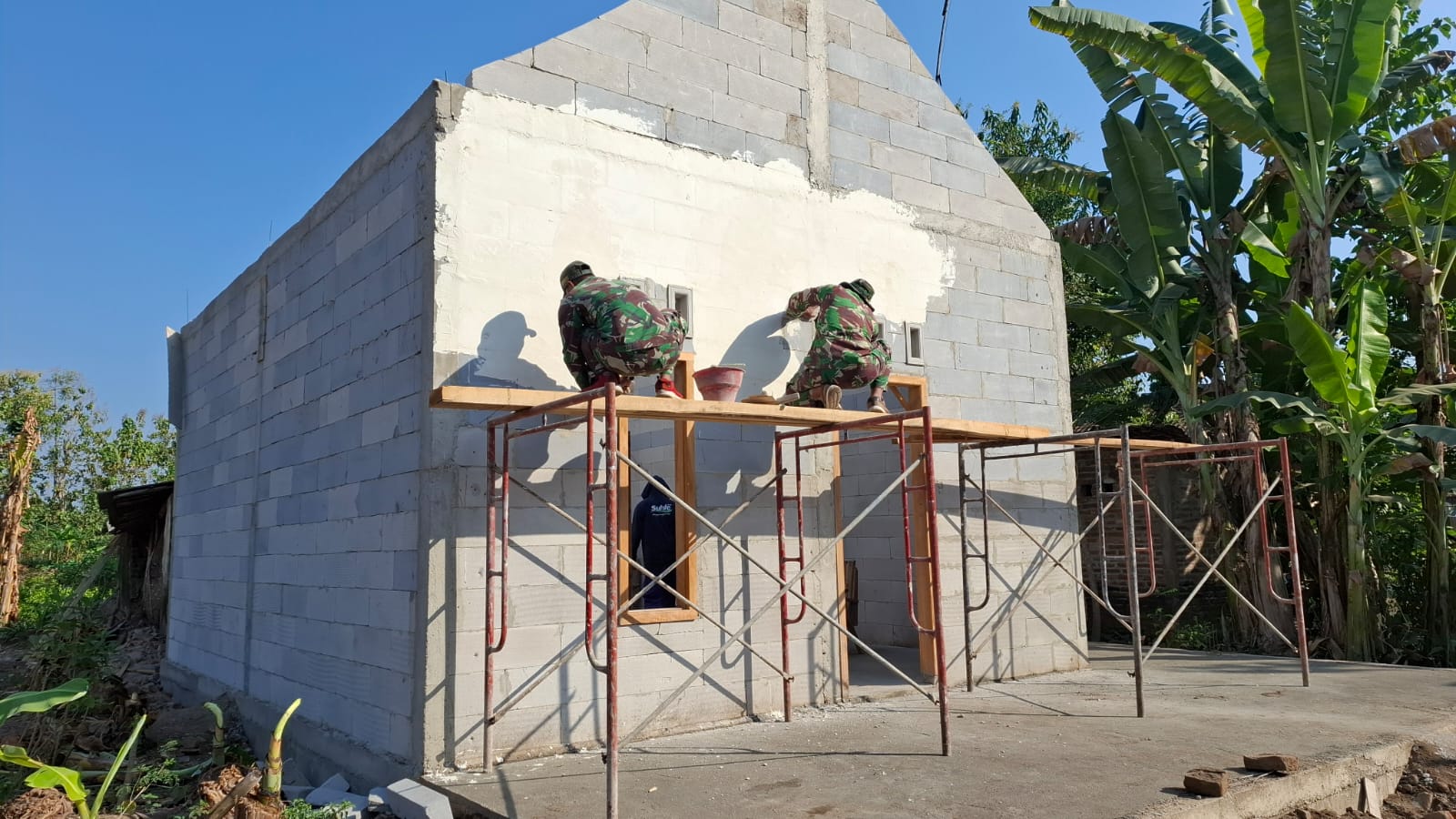 Satgas TMMD Bersama Warga, Terus Pacu Pembangunan RTLH