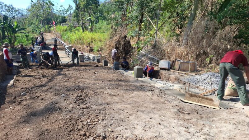 Satgas TMMD Bersama Warga, Terus Pacu Pembangunan Fisik