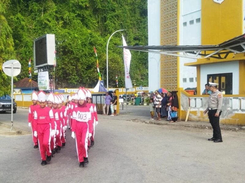 Polres Fakfak Kerahkan 50 Personel Jaga Keamankan Sepanjang Rute Pemda – RTH – Detiktoday.com