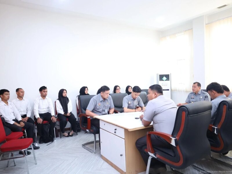 15 Peserta MagangHub Kemnaker Diberi Pembekalan di Kanwil Kementerian Hukum Jambi – Detiktoday.com