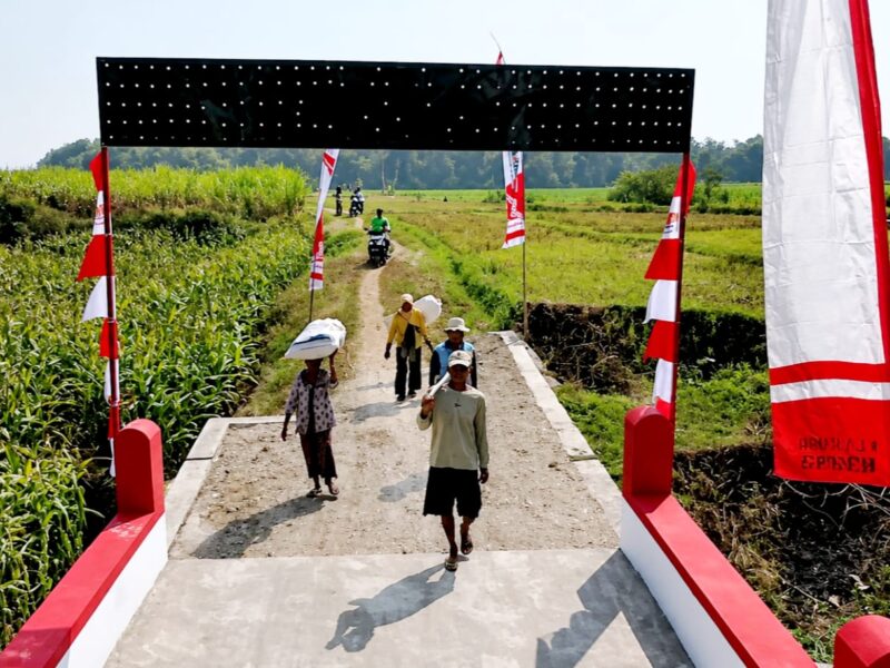 Euforia Masyarakat Sambut Program Jembatan Garuda