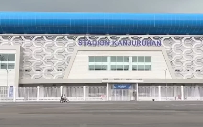 Waskita Tegaskan Komitmen Perbaiki Kerusakan Stadion Kanjuruhan – Detiktoday.com
