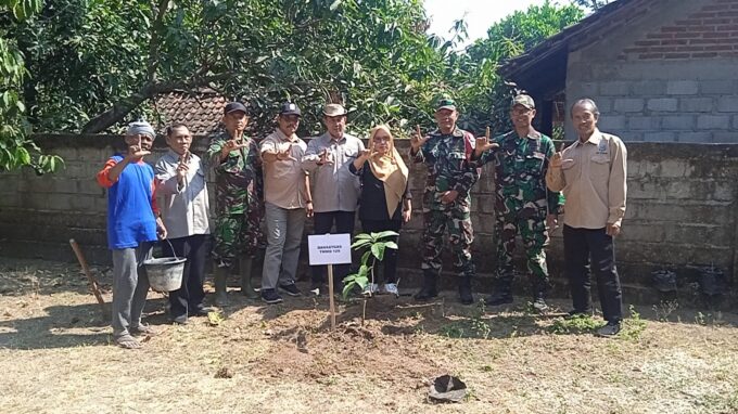 Sasaran Non Fisik, TMMD 129 Bulu Lor Gelar Penanaman Bibit Pohon