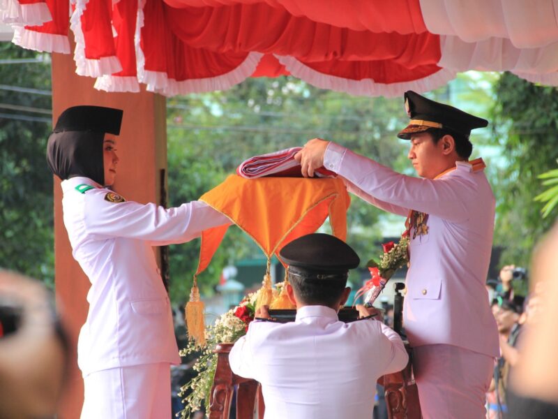 Dandim 0806/Trenggalek Ikuti Upacara Penurunan Bendera HUT Ke-81 RI