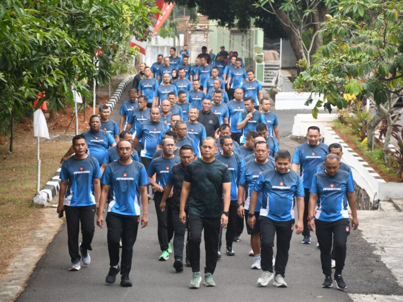 Langkah Sehat Pangdam IV/Diponegoro, Rawat Kebugaran dan Kekompakan