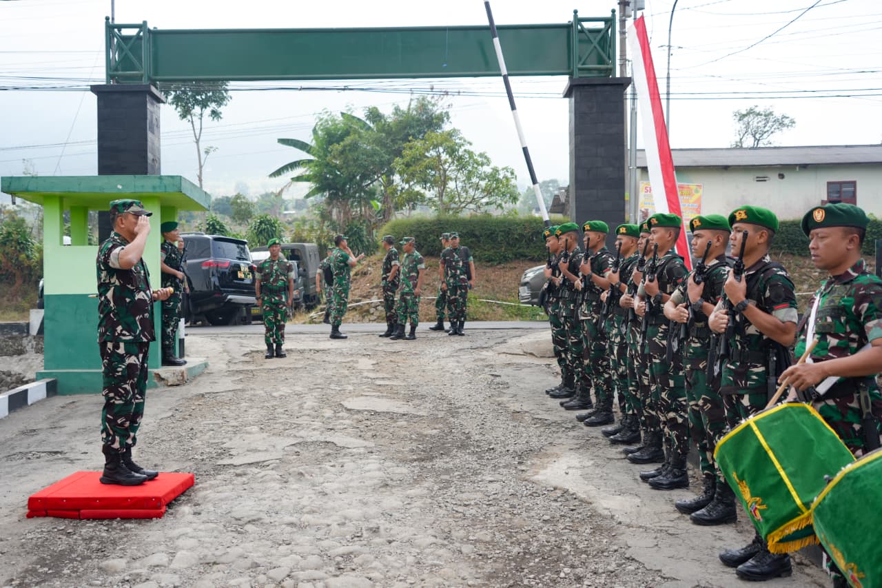 Pangdam IV/Diponegoro Pastikan Yonif TP 455/Satria Pandanaran Siap Hadapi Tugas
