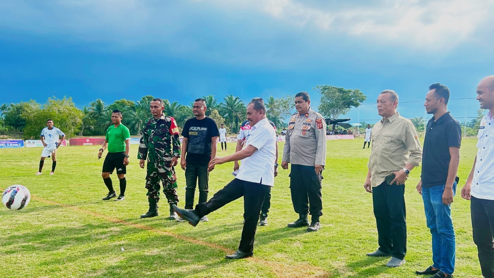Sekda Aceh Tamiang Buka Turnamen Sepak Bola Piala Datok Seunebok Cantek Cup II – Detiktoday.com