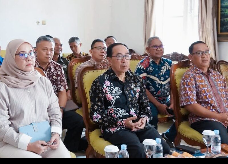 Sekda Kabupaten Sukabumi Ikuti Rakornas Percepatan Verval Pembangunan Gerai KDKMP