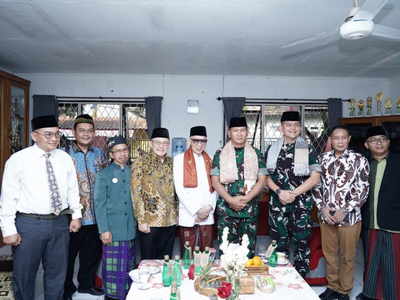 Pangdam III/Siliwangi Kunjungi Tanwiriyyah Cianjur, Tekankan Peran Santri dalam Menjaga Persatuan dan Kemajuan Bangsa