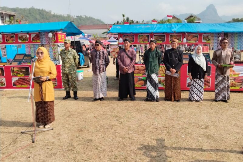 Dorong UMKM Lokal Naik Kelas, TNI-Polri dan Pemerintah Kecamatan Kampak Bersinergi