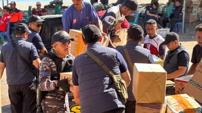 TNI AL DAN BANK INDONESIA, SALURKAN BANTUAN KEMANUSIAAN DI PULAU PALUE NTT