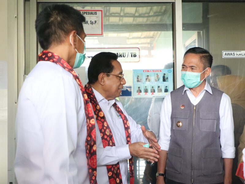 Wamenkes dan Wamendagri Tinjau RSUD Palembang BARI, Pastikan Layanan Rujukan dan TB Siap – Detiktoday.com