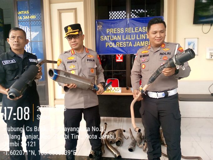 Polresta Jambi Tertibkan Aksi Ugal-ugalan dan Knalpot Brong, 112 Motor Diamankan – Detiktoday.com