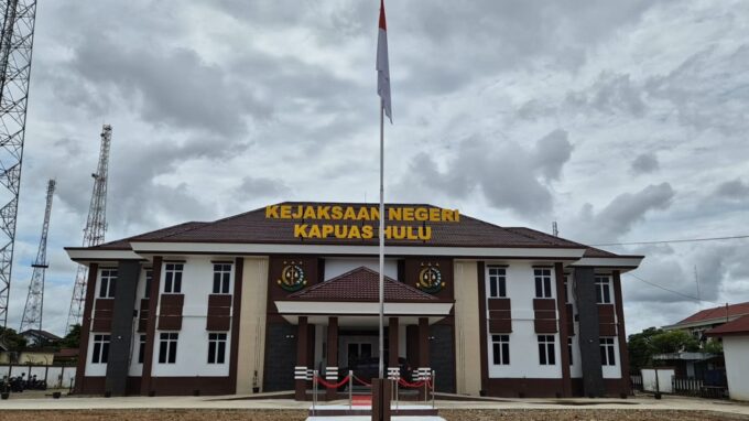 Kejari Kapuas Hulu Dampingi 7 Proyek Strategis Daerah Senilai Rp 28,6 Miliar – Detiktoday.com