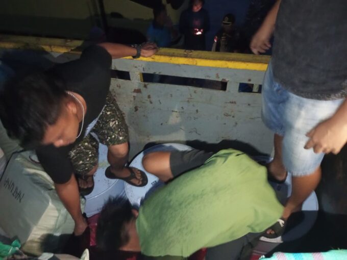 Sinergi Tim Quick Response Lanal Ranai dan BKHIT Natuna Gagalkan Penyelundupan 3 Truk Sembako Tanpa Dokumen di Pelabuhan Penagi