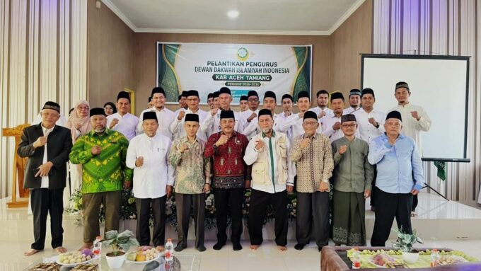 Plt Sekda Aceh Tamiang Lantik Pengurus DDII Periode 2026 – 2031 – Detiktoday.com
