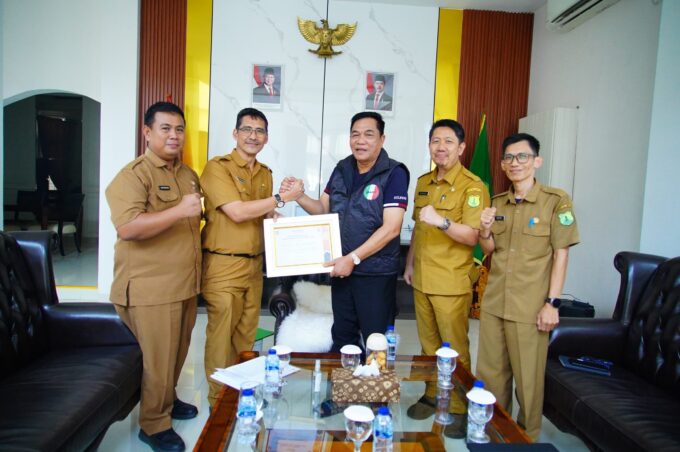 Prestasi Nasional Muba Diserahkan Resmi, Bupati HM Toha Tohet Terima Penghargaan IKD 2026 – Detiktoday.com